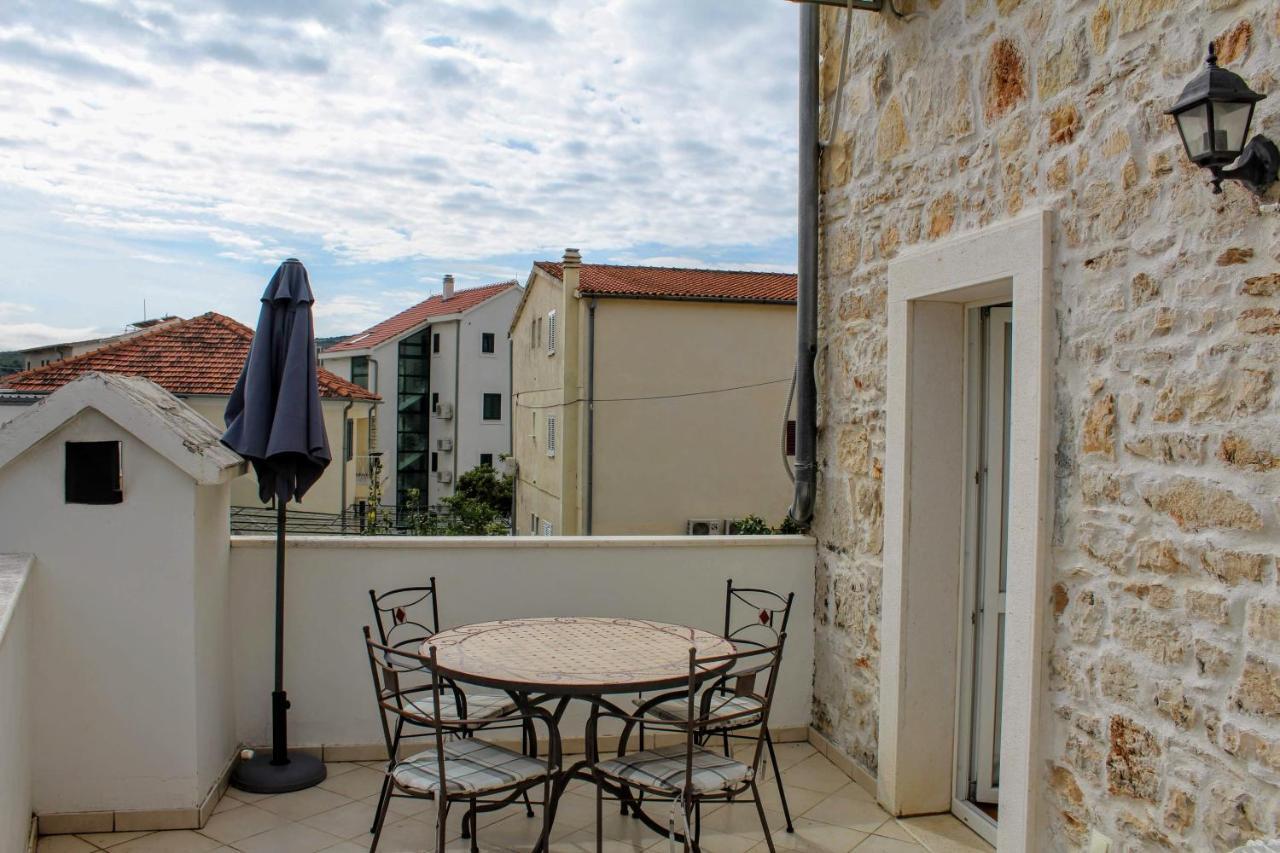 Vintage Apartment Primošten Екстериор снимка